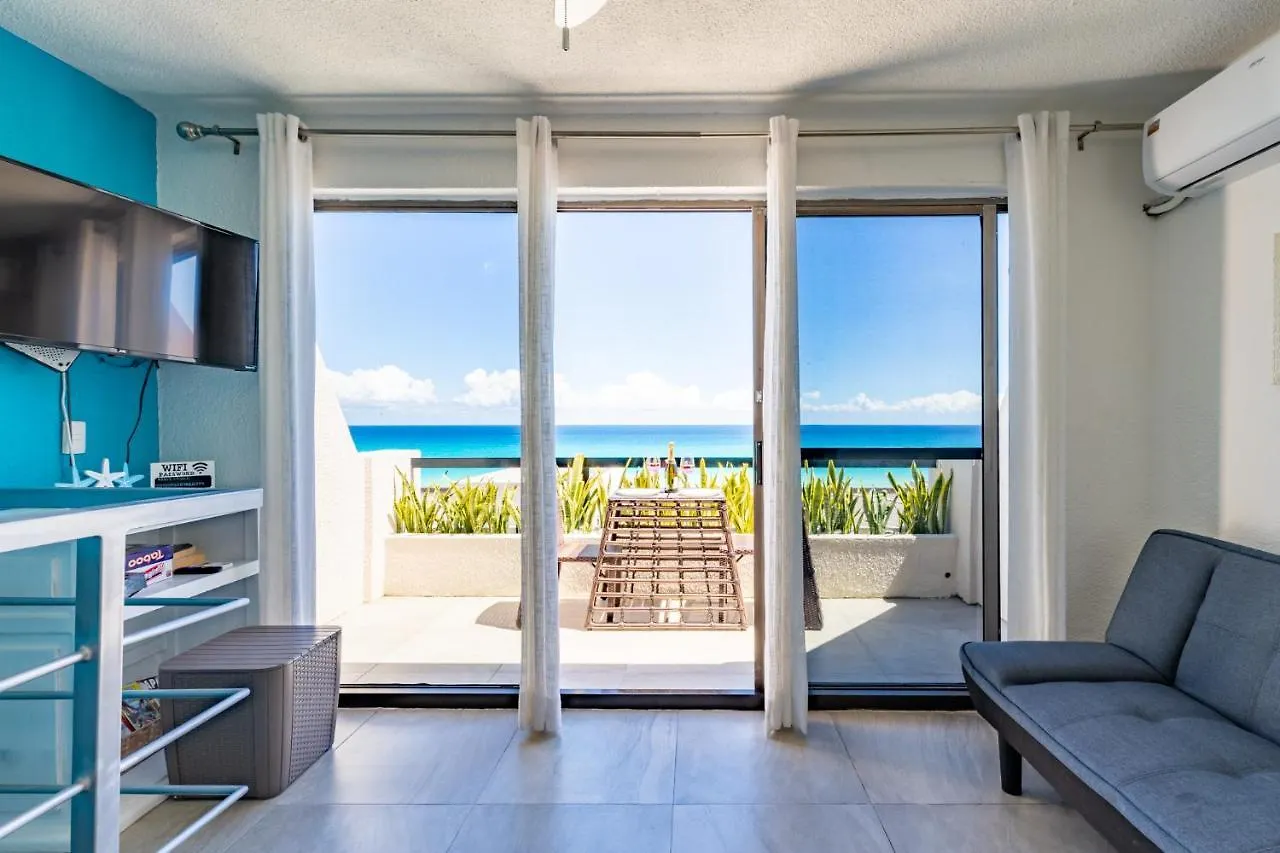 Cancun Ocean View 0*,  México